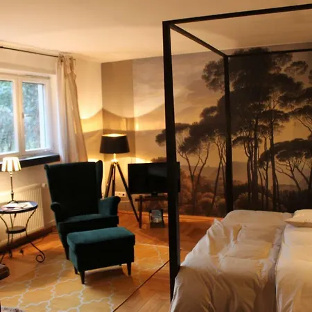 Schoenes Mit Gartenblick Apartmán Baden-Baden