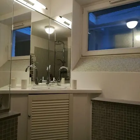 Apartment Schoenes Mit Gartenblick *