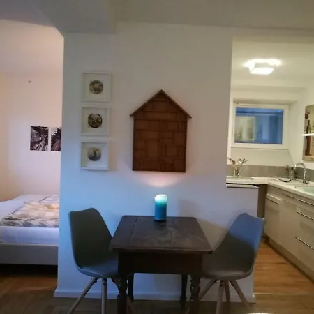 Schoenes Mit Gartenblick Appartement Baden-Baden