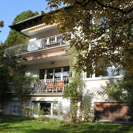 Apartment Schoenes Mit Gartenblick Baden-Baden