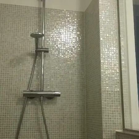 Schoenes Mit Gartenblick Apartment