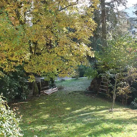 Apartmán Schoenes Mit Gartenblick