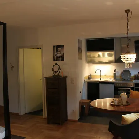 Schoenes Mit Gartenblick Apartment Baden-Baden