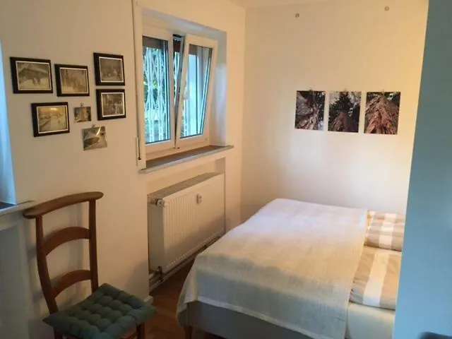 Schoenes Mit Gartenblick Διαμέρισμα