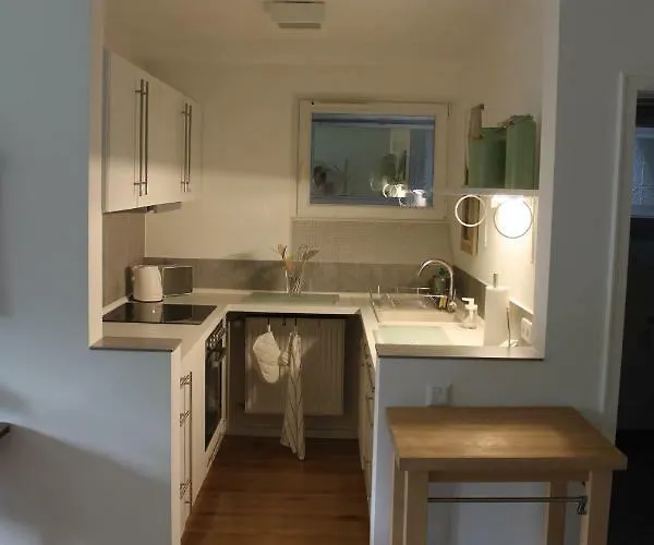 Schoenes Mit Gartenblick *